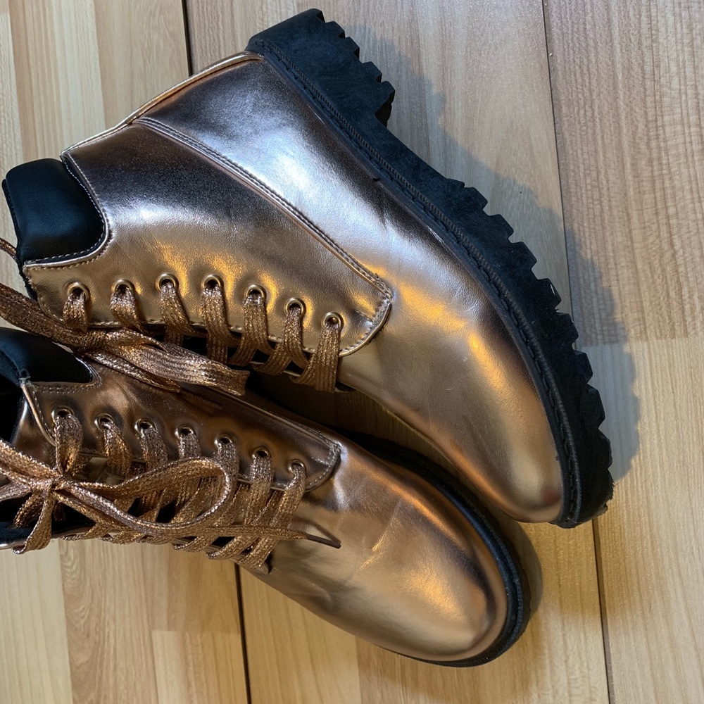 Rose gold boots, size 9 brand new condition